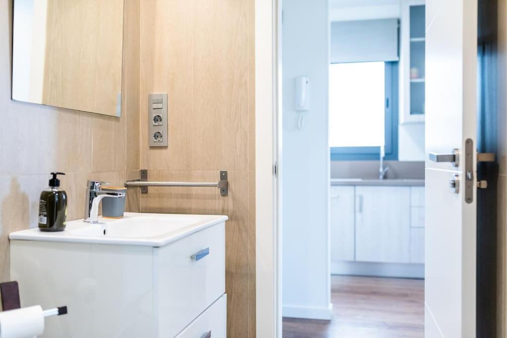 Moderno Apartamento Con Piscina Y Parking Гранада Екстериор снимка